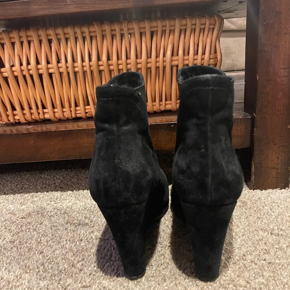 Jildor Booties - Picture 4 of 5